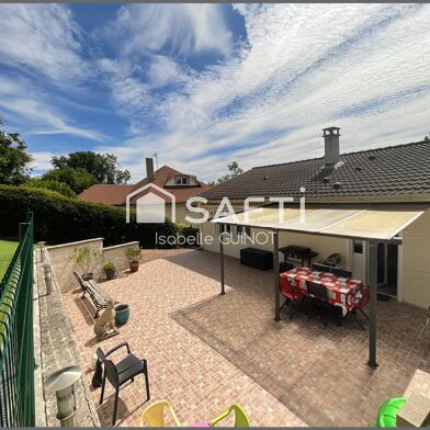 Maison 4 pièces 253000 €