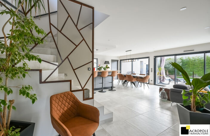 Maison contemporaine récente — photo 3