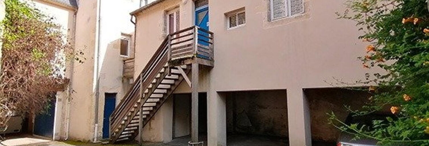 Immeuble  411 m² à vendre à Nevers (58000)