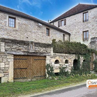 Maison 10 pièces 300000 €