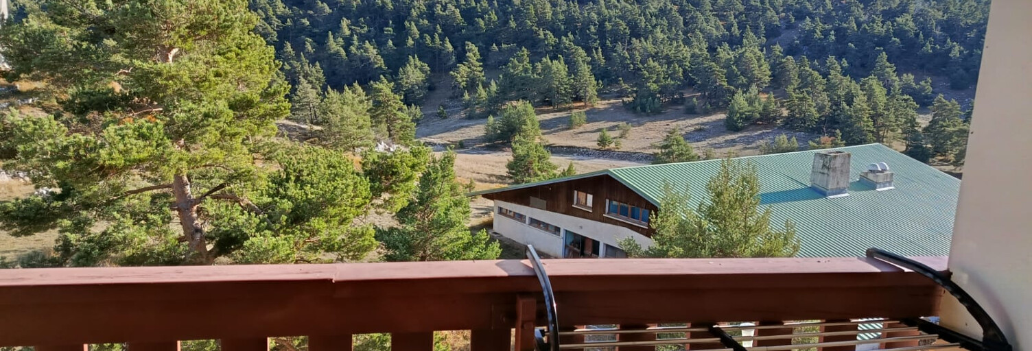 Appartement 1 Pièce 25 m² à vendre à Gréolières (06620)