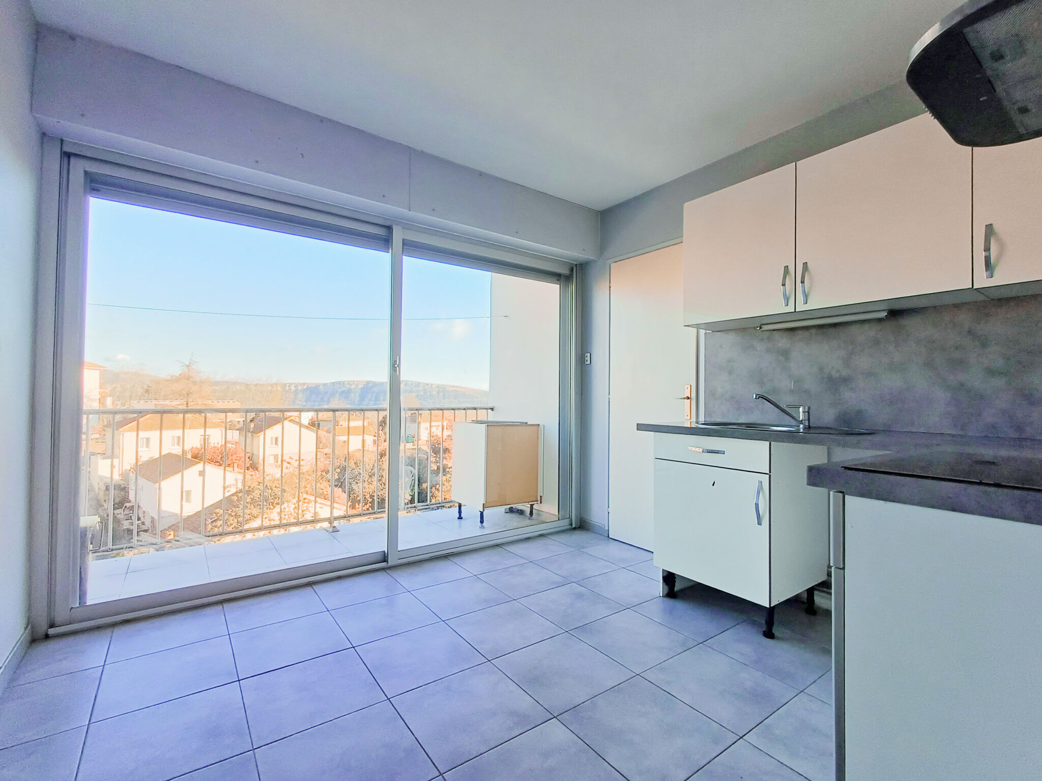 Appartement  T3 à vendre Aubenas 07200