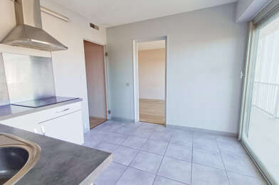 Appartement 3 pièces 108000 €