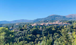Maison 7 Pièces 232 m² à vendre à Saint-Paul-de-Vence (06570)