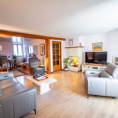 Maison 9 pièces 480000 €