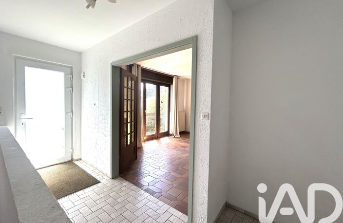Vente Maison/villa 4 pièces — photo 2