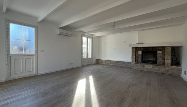 Appartement 4 pièces  à louer Cuges-les-Pins 13780