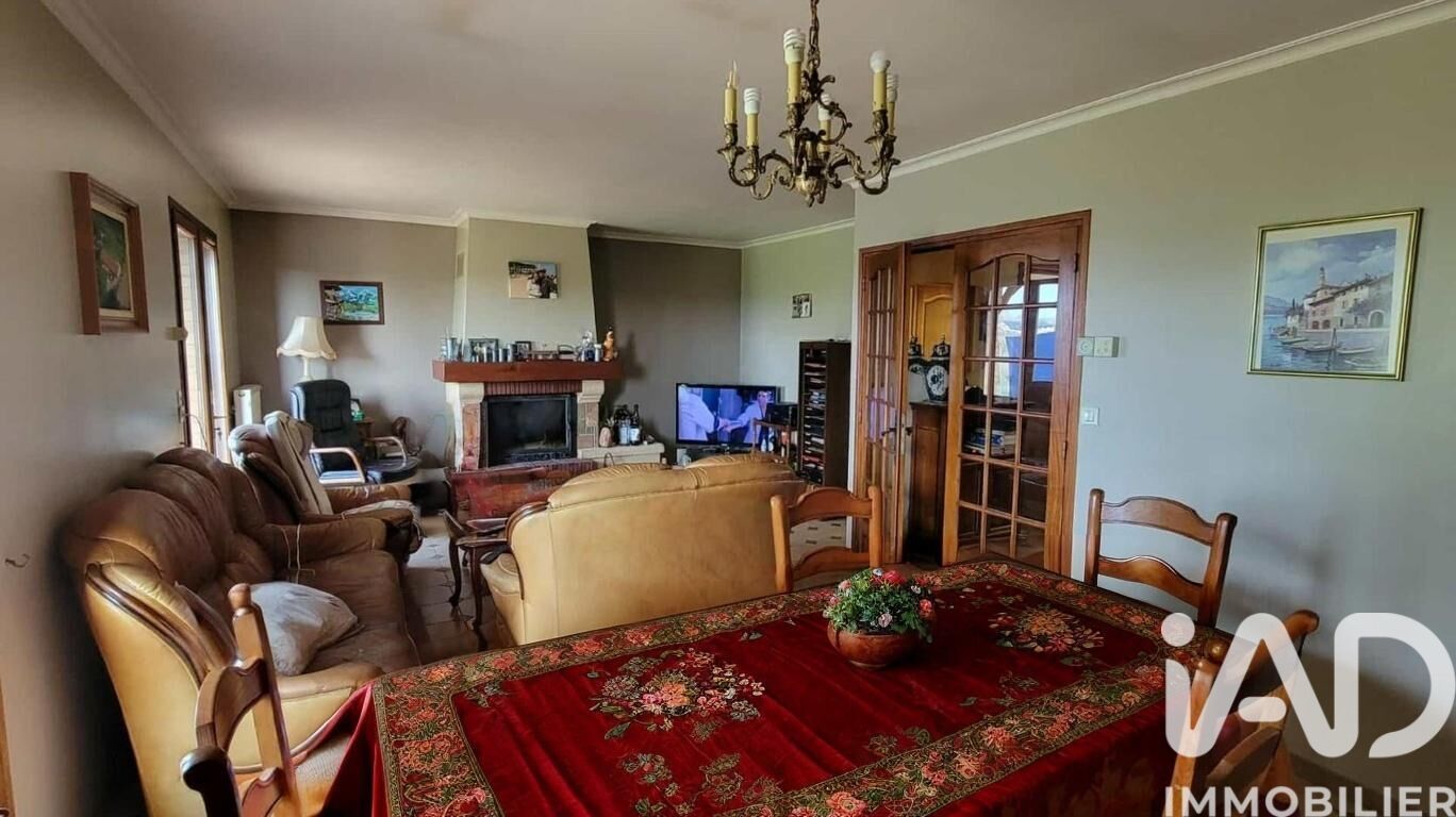 Vente Maison/villa 5 pièces - Photo 4