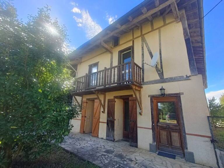 Maison en pierre de 5 pièces principales — photo 1
