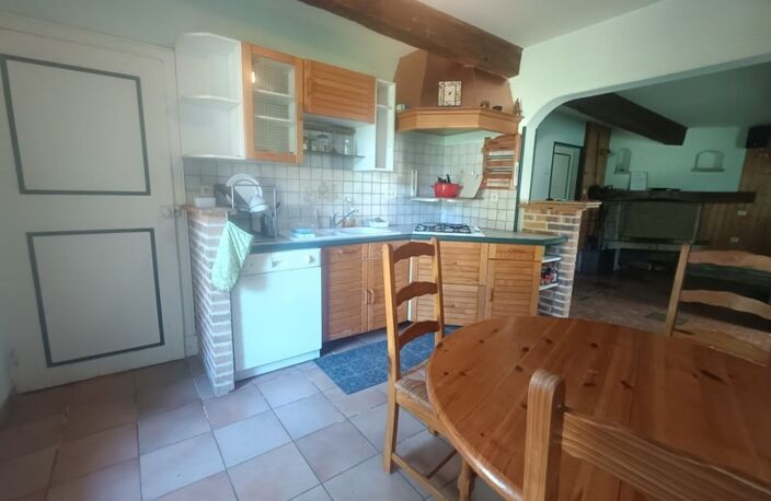 Maison en pierre de 5 pièces principales — photo 4