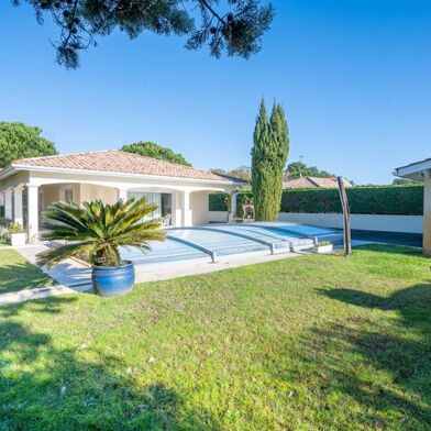 Maison 6 pièces 755695 €