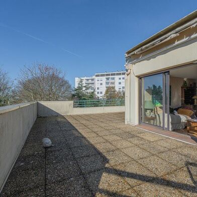Appartement 4 pièces 360000 €