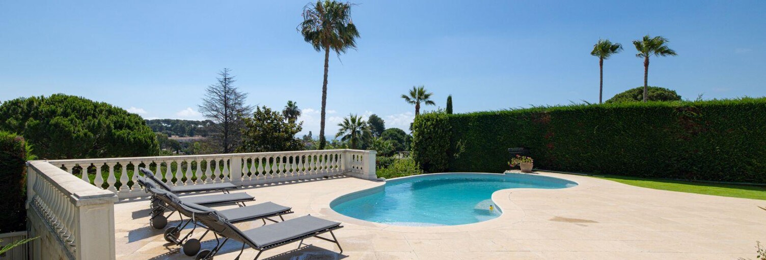 Maison 5 Pièces 117 m² à vendre à Villeneuve-Loubet (06270)