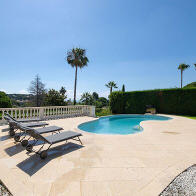 Maison 5 pièces 1790000 €