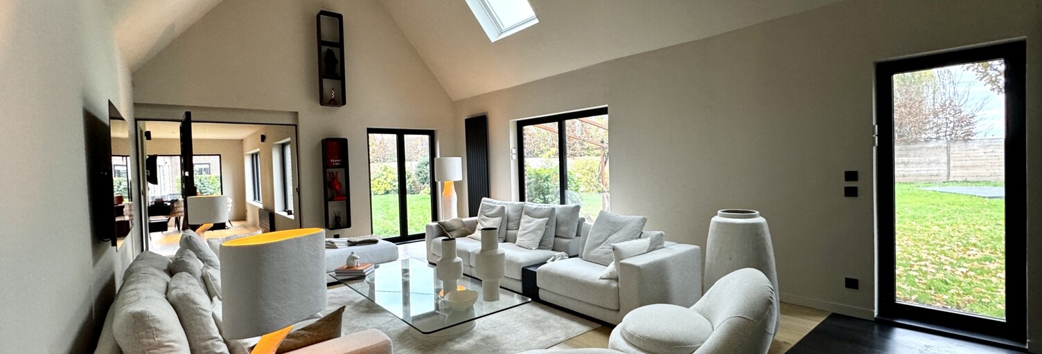 Maison 5 Pièces 210 m² à vendre à Wambrechies (59118)