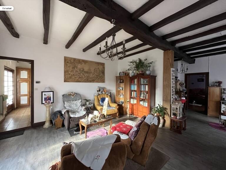 Maison de bourg de 5 pièces principales — photo 1