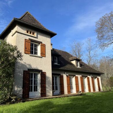 Maison 7 pièces 379000 €