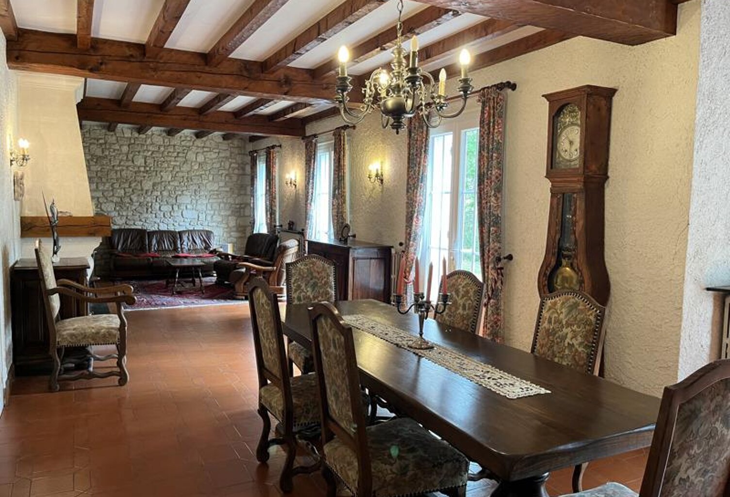 Traditionnelle de 7 pièces principales — photo 1