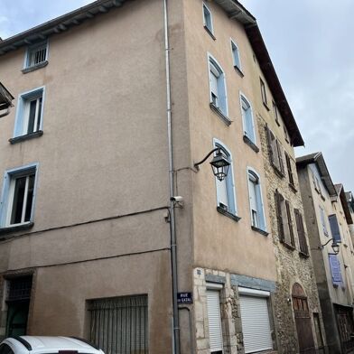 Immeuble  150500 €