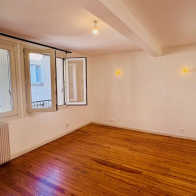 Appartement 2 pièces 952 €
