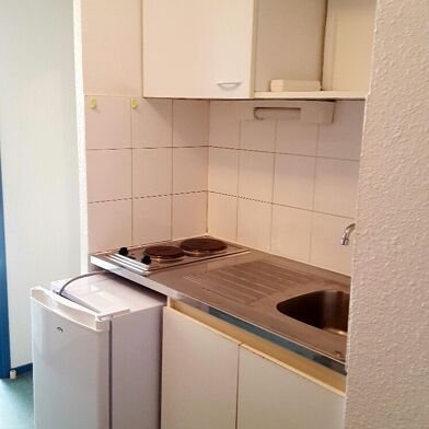 Appartement 1 pièces 560 €