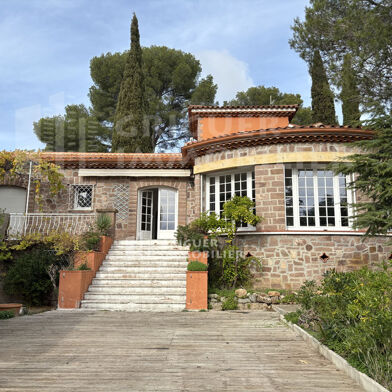 Maison 6 pièces 1360000 €