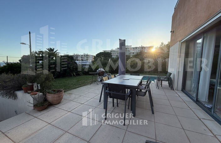 Vente maison contemporaine dans lotissement Nice Fabron — photo 3