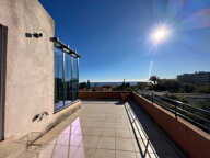 Vente maison contemporaine dans lotissement Nice Fabron — photo 4