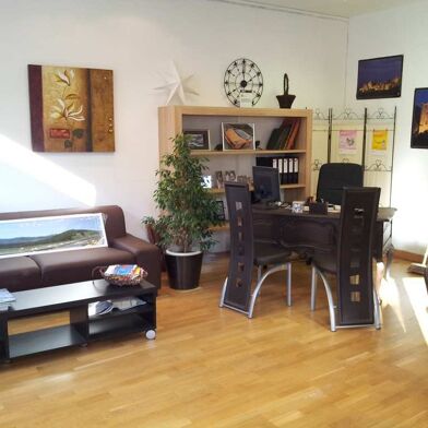 Bureau 1 pièces 82000 €