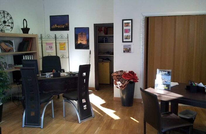 Bureau — photo 2