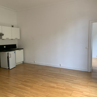 Appartement 2 pièces 820 €