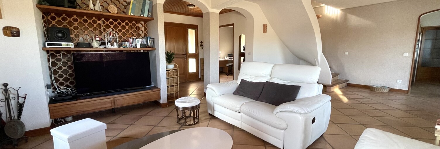 Maison 8 Pièces 217 m² à vendre à Coursan (11110)