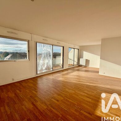 Appartement 4 pièces 270350 €