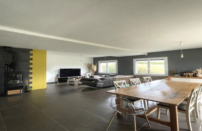 Vente Maison/villa 7 pièces — photo 2