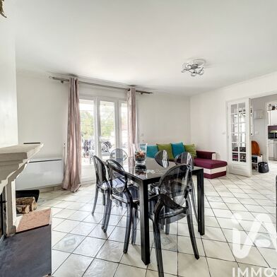 Appartement 4 pièces 250000 €