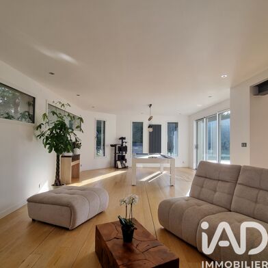 Maison 7 pièces 560000 €