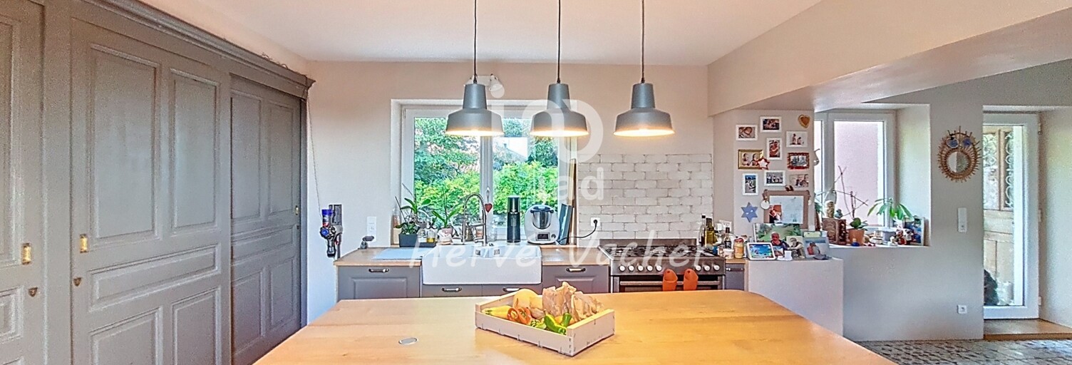 Maison 7 Pièces 212 m² à vendre à Coligny (01270)