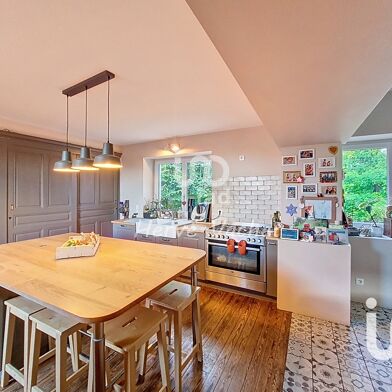 Maison 7 pièces 295000 €