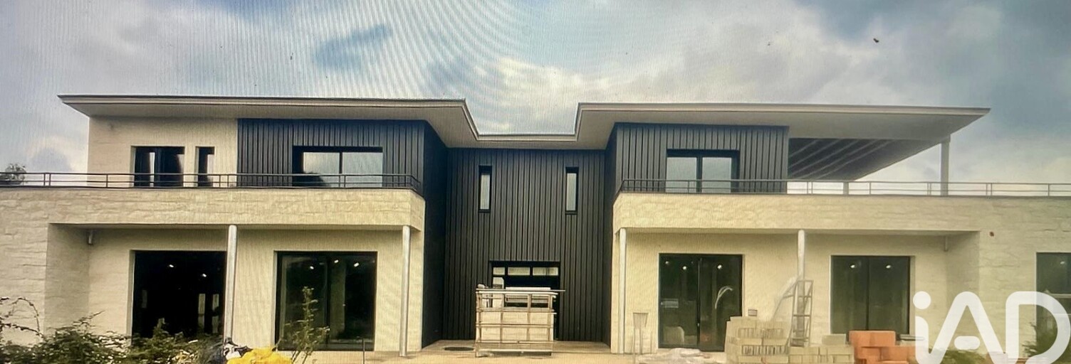 Maison 8 Pièces 370 m² à vendre à Nîmes (30000)