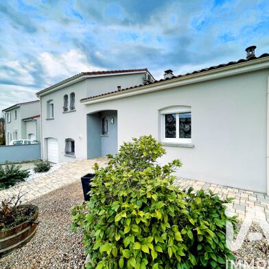 Maison 6 pièces 369000 €