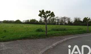 Terrain  863 m² à vendre à Le Burgaud (31330)