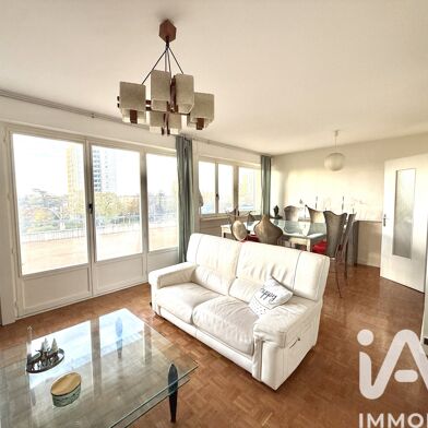 Appartement 3 pièces 106000 €