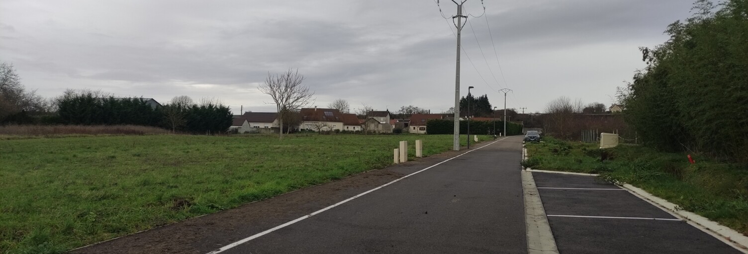 Terrain  772 m² à vendre à Courlon-sur-Yonne (89140)