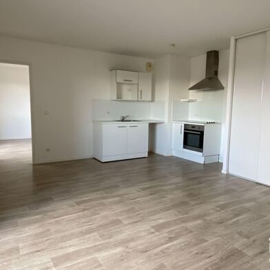 Appartement 2 pièces 702 €