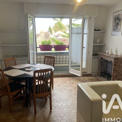 Appartement 3 pièces 1000 €