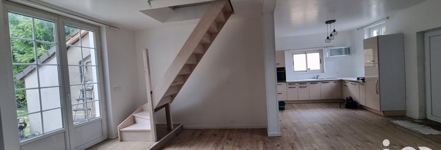 Maison 5 Pièces 93 m² à vendre à Château-Renard (45220)