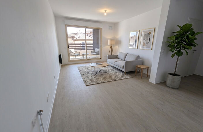 Vente appartement T3 60 m2 Nîmes Mont Duplan avec terrasse, vue dégagée et parking sous-sol — photo 3