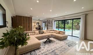 Maison 7 Pièces 187 m² à vendre à Nîmes (30900)