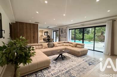 Maison 7 pièces 880000 €