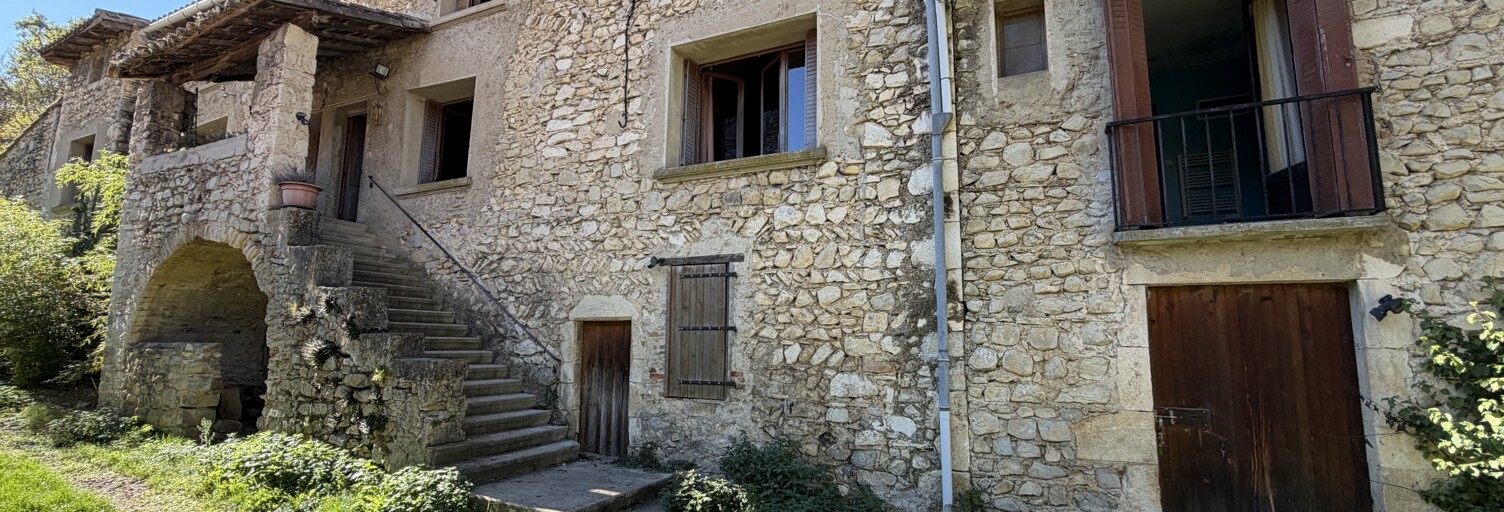 Maison 10 Pièces 320 m² à vendre à Mirmande (26270)